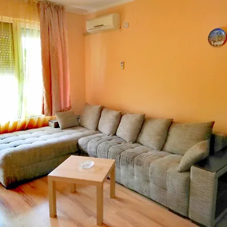 Evi Aparments 3 Apartment *