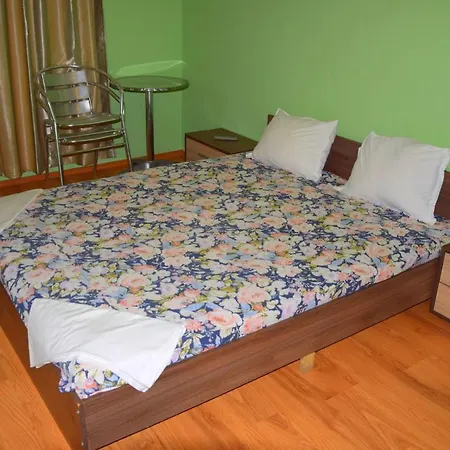 Evi Aparments 3 דירה