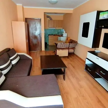 Evi Aparments 3 * פומורי
